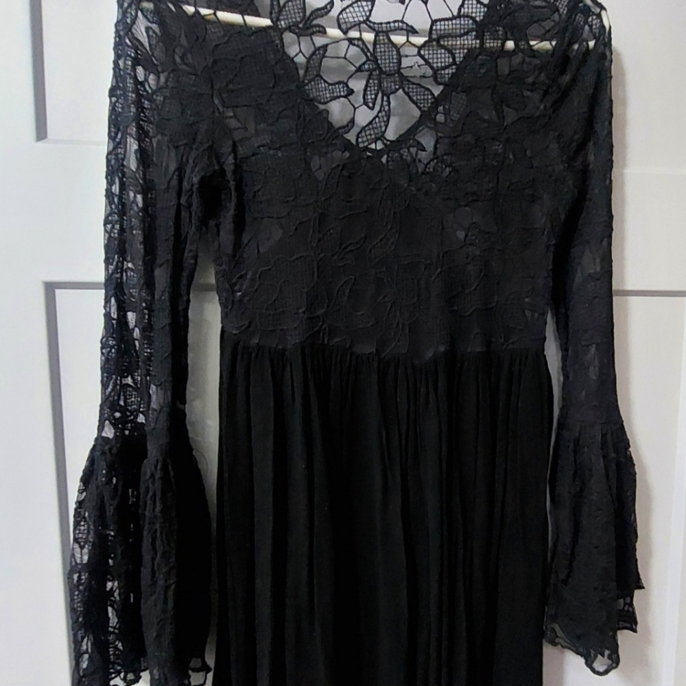 Elegant Black Lace Top